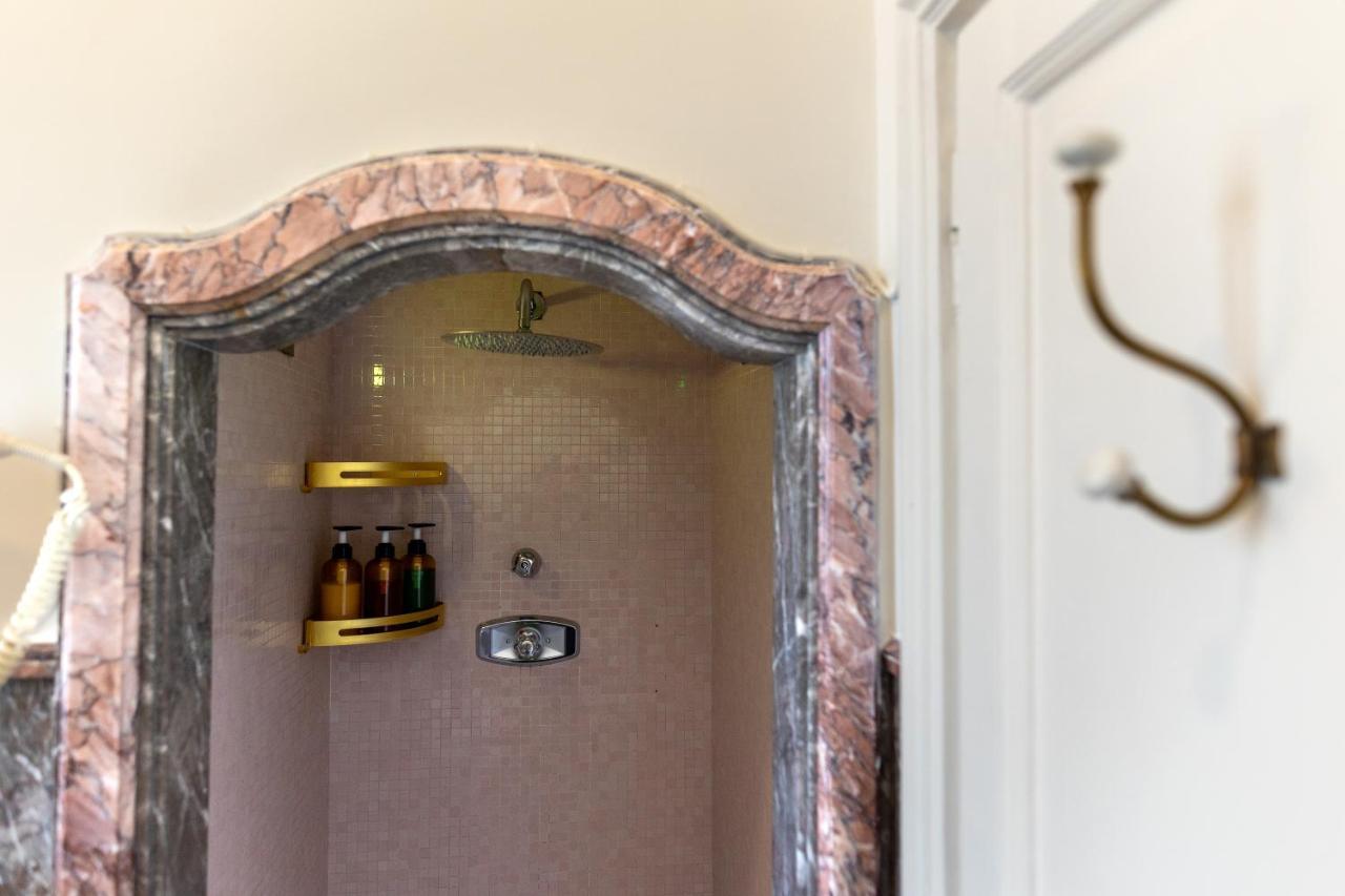 La Lepre Felice-Bovio Otel Napoli Dış mekan fotoğraf
